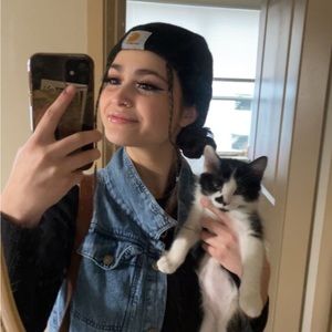 Meet your Posher, Grace